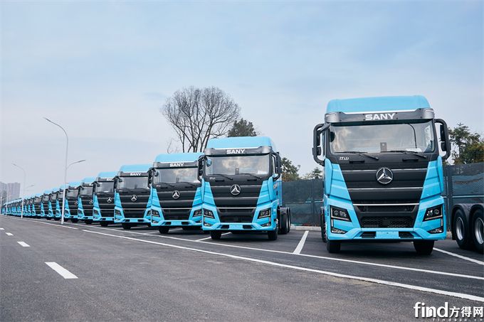 三一連冠 解放亞軍 徐工/重汽肉搏！4月新能源重卡暴漲211%！